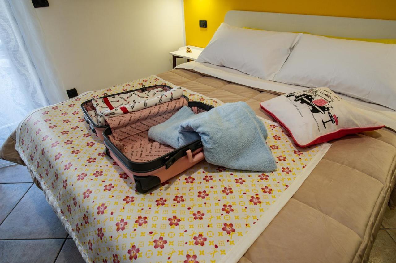 Ohana Bed And Breakfast Castellammare di Stabia Eksteriør bilde