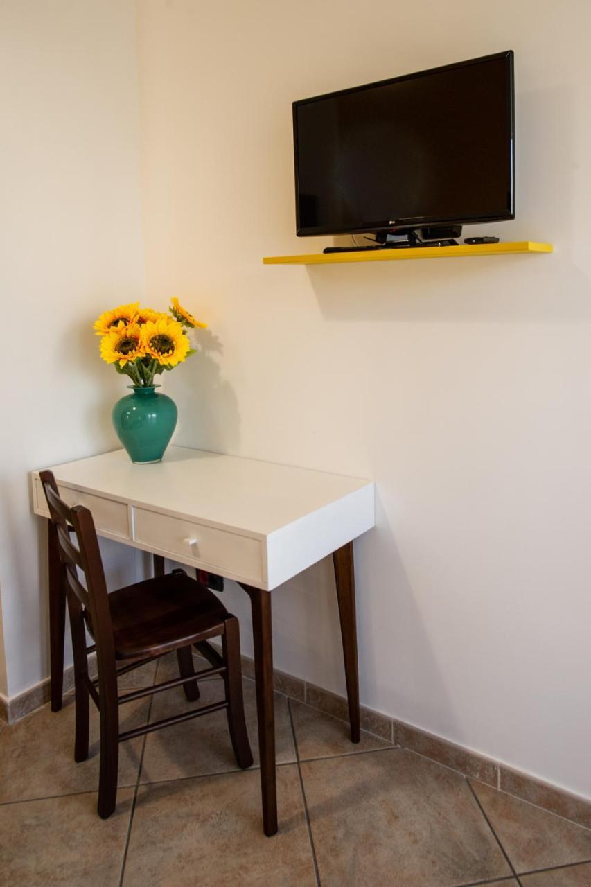 Ohana Bed And Breakfast Castellammare di Stabia Eksteriør bilde