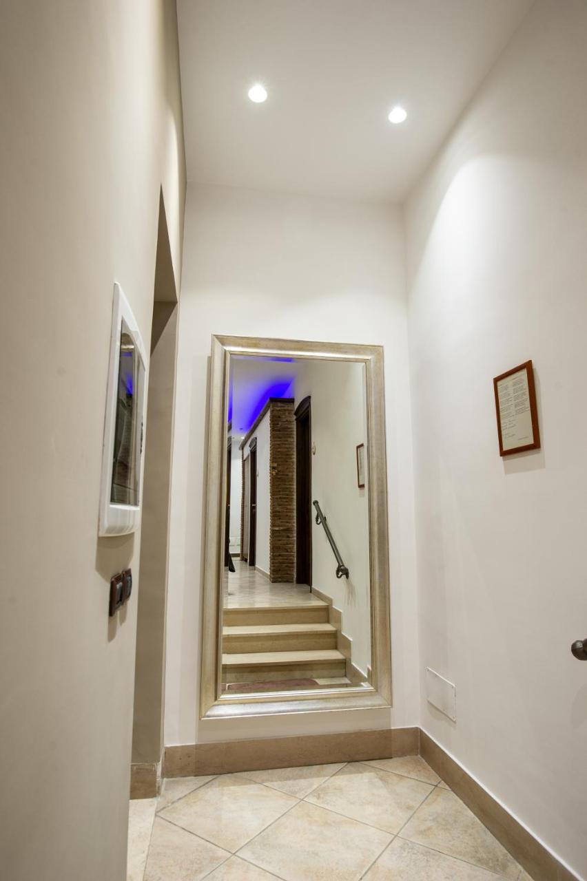 Ohana Bed And Breakfast Castellammare di Stabia Eksteriør bilde